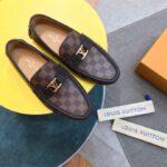 Giày lười Louis Vuitton Hockenheim Moccasin Caro màu nâu siêu cấp