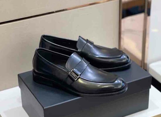Giày lười Prada siêu cấp tag lệch da bóng màu đen