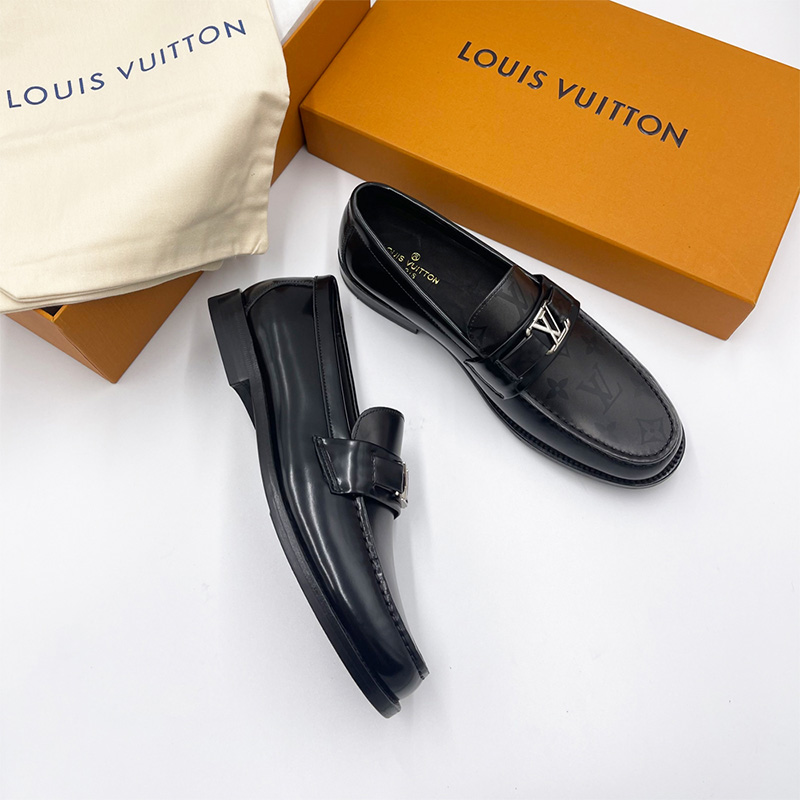 Giày lười Louis Vuitton like au Major Loafer họa tiết hoa bóng mờ