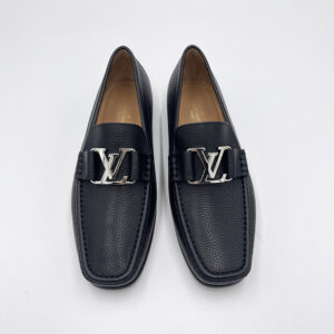 Giày lười Louis Vuitton like au Montaigne Loafer da nhăn khóa trắng