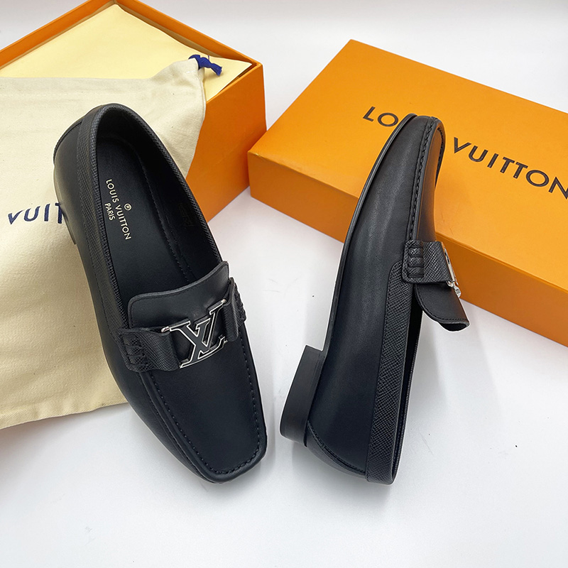 Giày lười Louis Vuitton like au Montaigne Loafer da trơn khóa đen trắng 