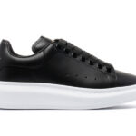 Giày Alexander McQueen Oversized black white đế trắng Like Auth