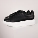 Giày Alexander McQueen Oversized black white đế trắng Like Auth