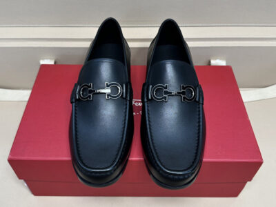 Giày loafer Salvatore Ferragamo da lì khóa viền trắng Like Auth