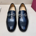 Giày loafer Salvatore Ferragamo khóa ngang da li Like Auth